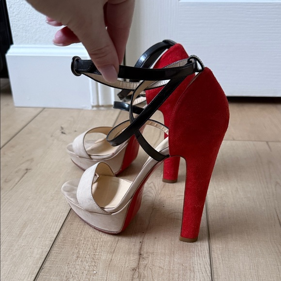 Christian Louboutin Orange and Cream Platform Heels - Picture 4 of 9